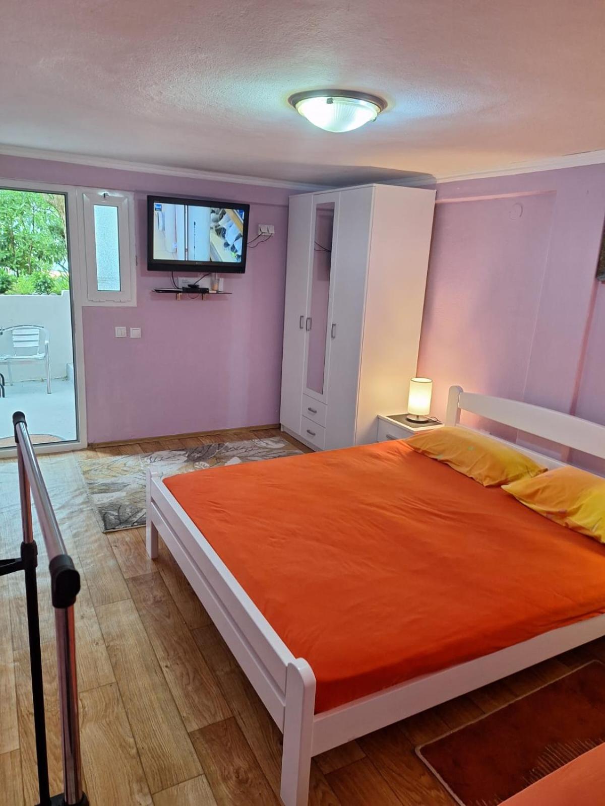 Guesthouse Djacic Будва Стая снимка